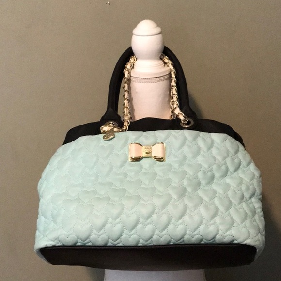Betsey Johnson Handbags - Cute Betsey Johnson purse